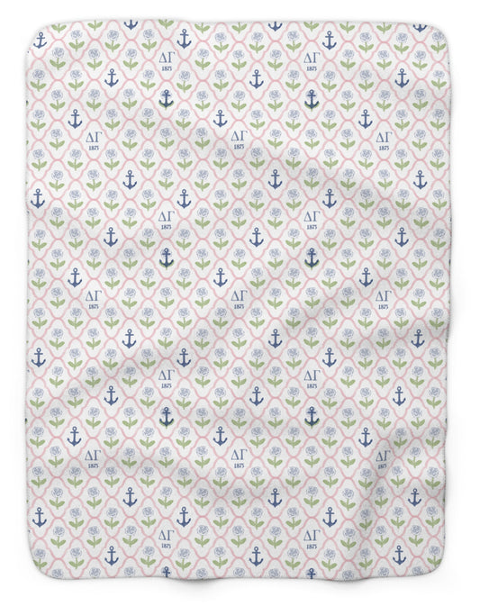 Delta Gamma Lattice Tailgate Throw Blanket