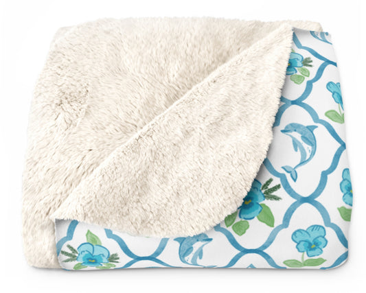 Delta Delta Delta Tailgate Throw Blanket